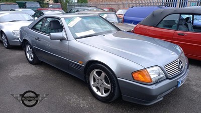 Lot 268 - 1990 MERCEDES 300SL AUTO