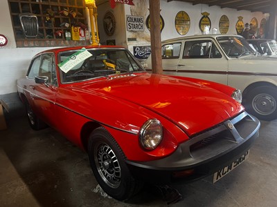 Lot 429 - `1975 MG B GT V8