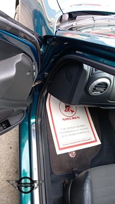 Lot 28 - 2005 MG ZR 160