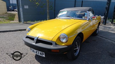 Lot 604 - 1976 MG B