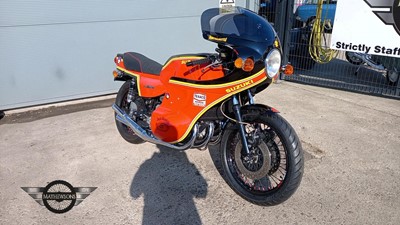 Lot 333 - 1976 SUZUKI GT750