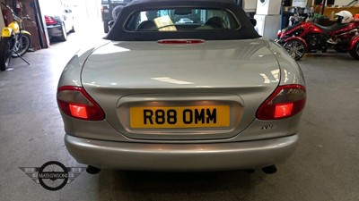 Lot 213 - 1999 JAGUAR XK8 CONVERTIBLE AUTO