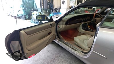 Lot 213 - 1999 JAGUAR XK8 CONVERTIBLE AUTO