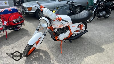 Lot 197 - 1980 YAMAHA RD/LC HYBRID