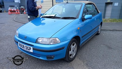 Lot 285 - 1998 FIAT PUNTO ELX 16V BERTONE CONVERTIBLE