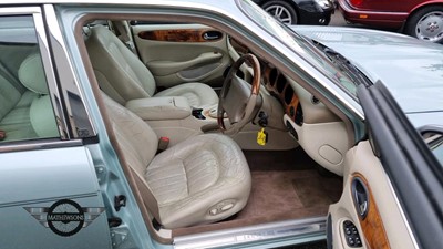 Lot 173 - 1999 JAGUAR XJ8 AUTO