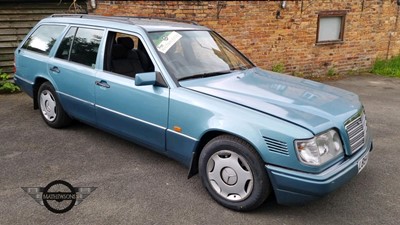 Lot 394 - 1994 MERCEDES E300 D AUTO