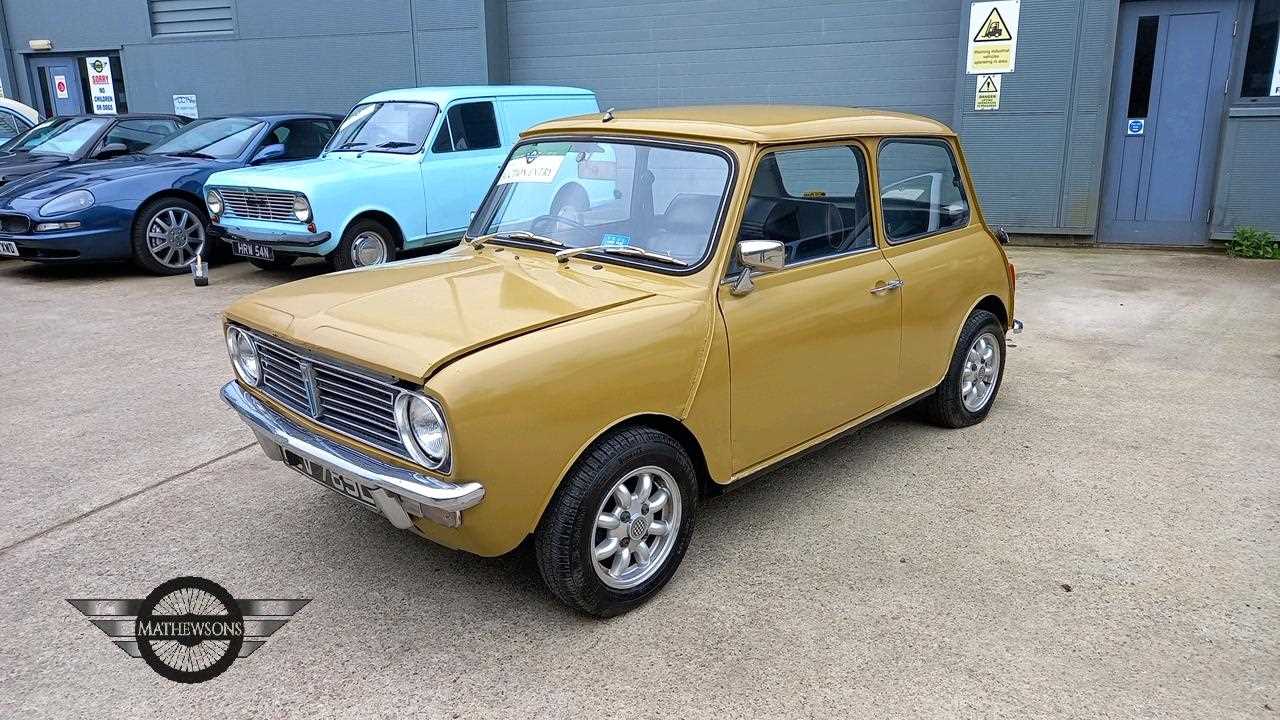Lot 701 - 1972 MORRIS MINI CLUBMAN 1275 GT