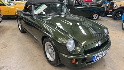 Lot 7 - 1995  MG RV8