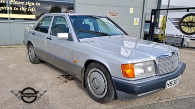 Lot 19 - 1991 MERCEDES 190E AUTO