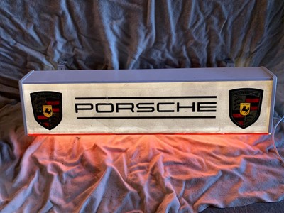 Lot 125 - PORSCHE LIGHT UP SIGN