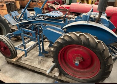 Lot 88 - circa 1948 GARNER HORTICULTURAL TRACTOR