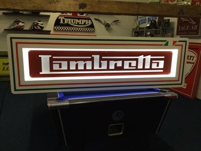 Lot 265 - LARGE ILLUMINATED LAMBRETTA SIGN