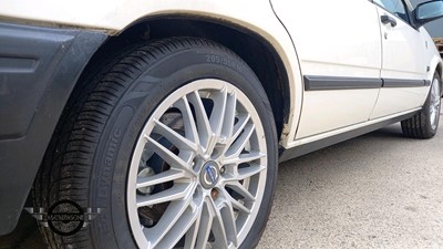 Lot 96 - 1993 VOLVO 940 SE TURBO A