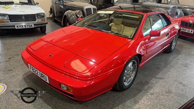 Lot 114 - 1988 LOTUS ESPRIT