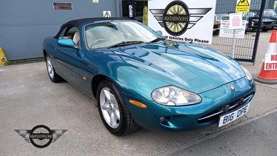 Lot 82 - 1996 JAGUAR XK8 CONVERTIBLE AUTO