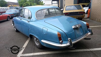Lot 136 - 1967 JAGUAR 3.8