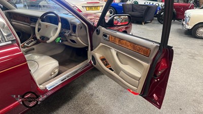 Lot 222 - 1996 DAIMLER SIX LWB AUTO