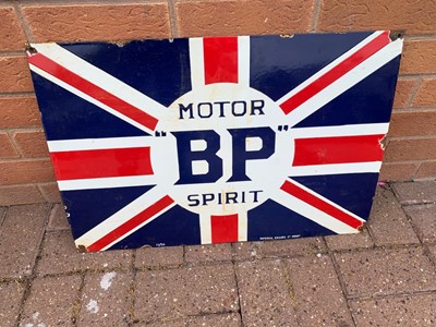 Lot 8 - BP ENAMEL SIGN FLAG