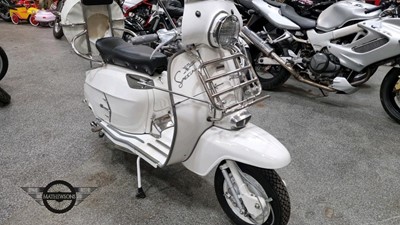 Lot 608 - 1982 LAMBRETTA SX 200