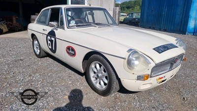 Lot 31 - 1973  MG B GT