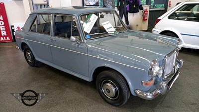 Lot 5 - 1967 VANDEN PLAS 1100 PRINCESS