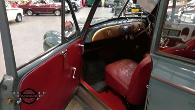 Lot 113 - 1954 MORRIS MINOR
