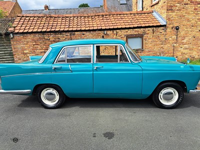 Lot 238 - 1959 AUSTIN  A55