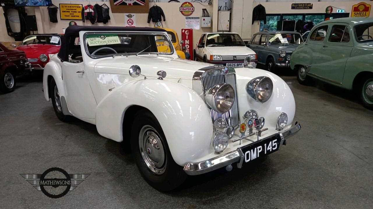 Lot 177 - 1947 TRIUMPH 1800