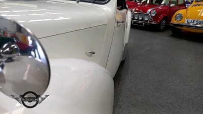 Lot 177 - 1947 TRIUMPH 1800