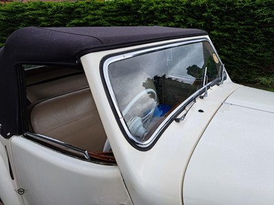 Lot 177 - 1947 TRIUMPH 1800