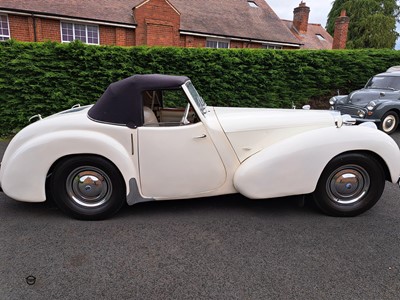 Lot 177 - 1947 TRIUMPH 1800