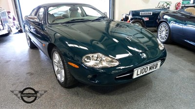 Lot 354 - 2000 JAGUAR XK8 COUPE AUTO