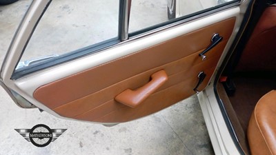 Lot 470 - 1971 AUSTIN 1300