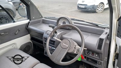 Lot 648 - 1989 NISSAN S-CARGO