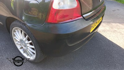 Lot 690 - 2004 MG ZR EXPRESS TD