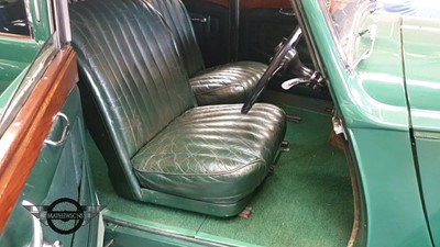 Lot 496 - 1948 DAIMLER DB18