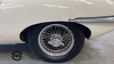 Lot 562 - 1970 JAGUAR 'E' TYPE