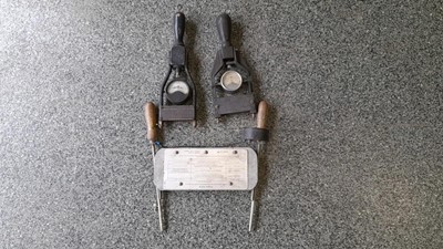 Lot 595 - 3X 6 VOLT BATTERY TESTERS