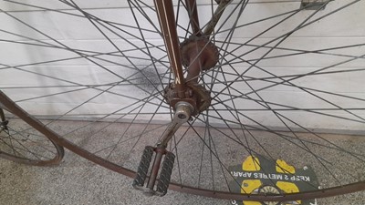 Lot 1 - PENNY FARTHING BICYCLE