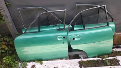 Lot 401 - MK 1 FORD ESCORT DOORS SET OF 4