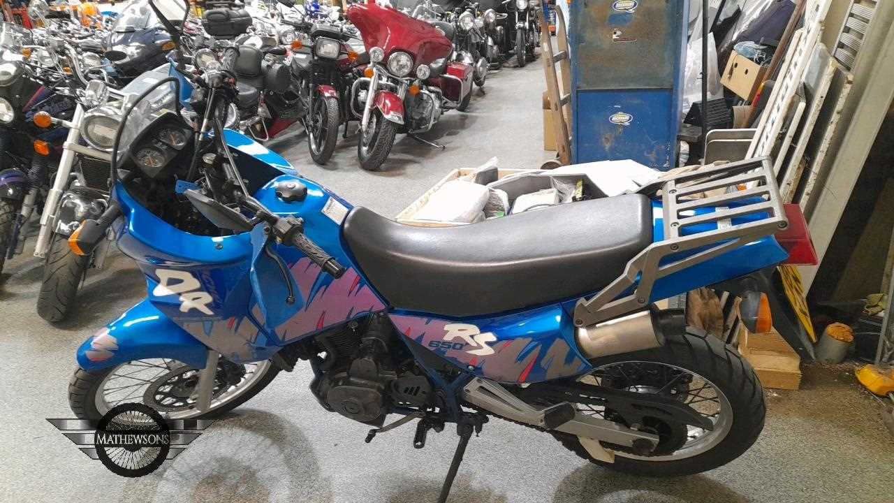 Lot 14 - 1992 SUZUKI DR 650 RSE