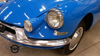 Lot 4 - 1960 CITROEN ID19