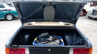 Lot 46 - 1981 BMW 323 I AUTO