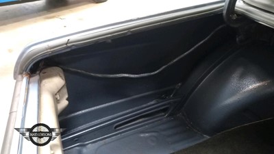 Lot 46 - 1981 BMW 323 I AUTO