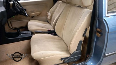Lot 46 - 1981 BMW 323 I AUTO