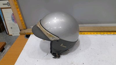 Lot 601 - ORIGINAL VESPA HELMET