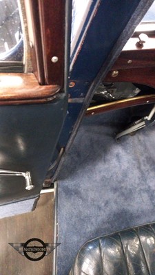Lot 306 - 1932 STANDARD BIG 9