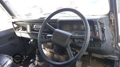 Lot 106 - 1990 LAND ROVER 127