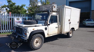 Lot 106 - 1990 LAND ROVER 127
